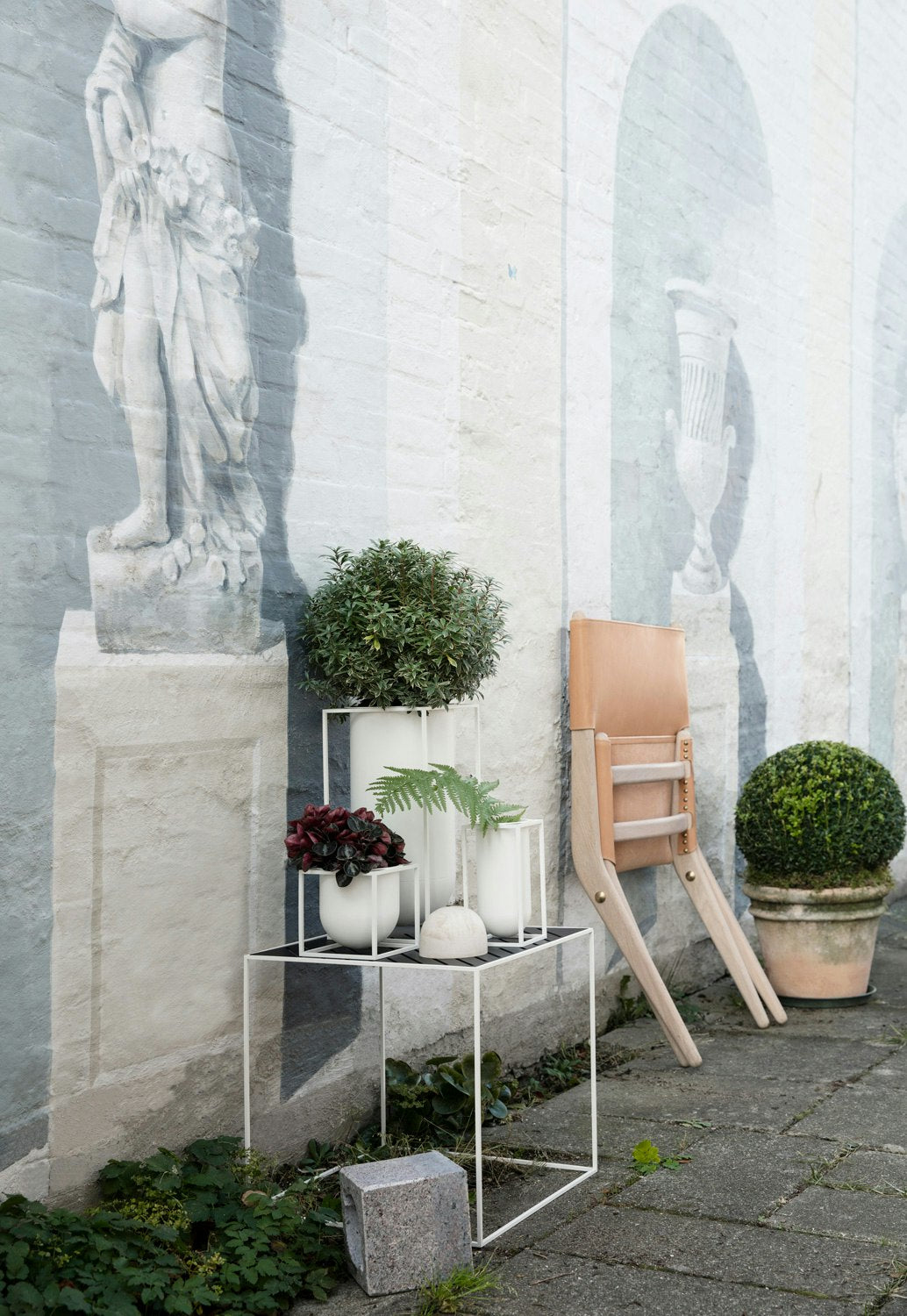 By Lassen Kubus Flowerpot 10, White