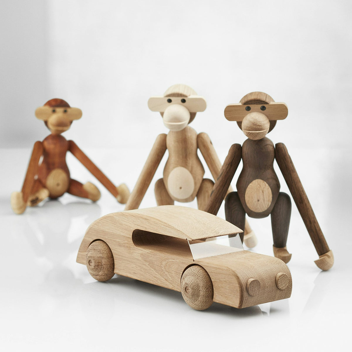  Kay Bojesen Automobil Sedan 27cm, Eiche