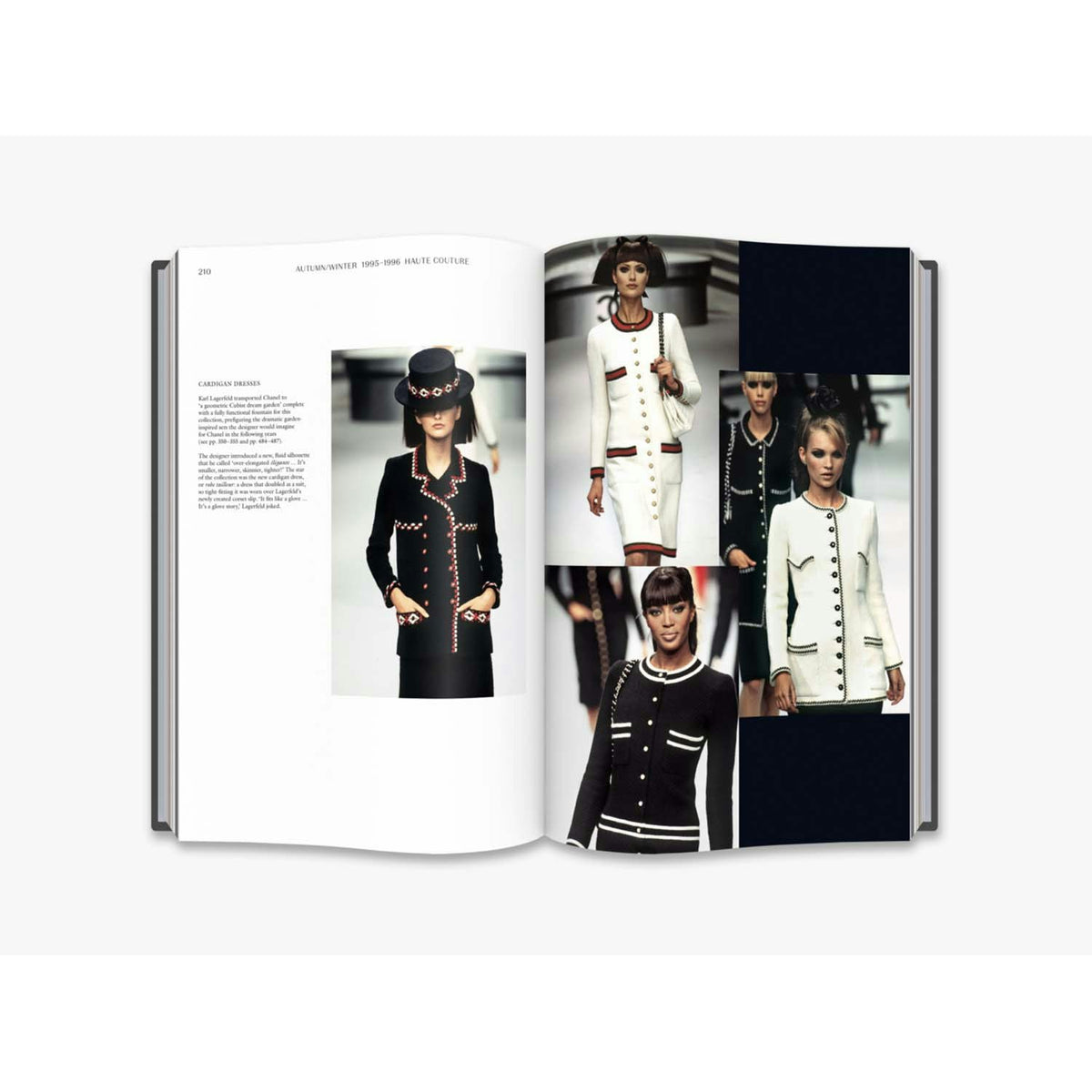  Chanel Catwalk