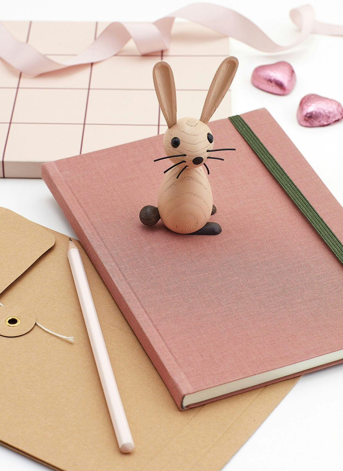 Spring Copenhagen Mini Jumper Hare Holzfigur 11 Cm, Light Pink